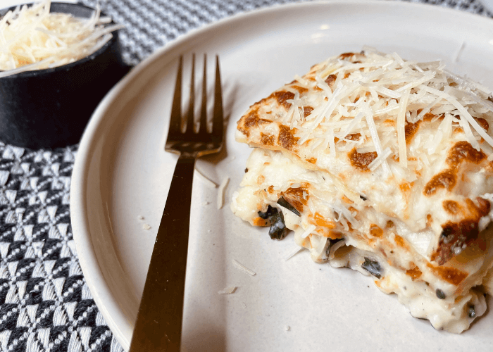 Chicken and Vegetable Cream Lasagna