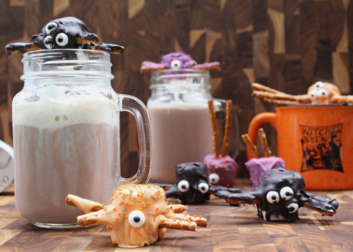 Halloween Marshmallow Spiders + Easy Hot Chocolate Recipe