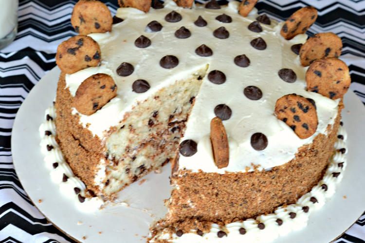 Milk and Cookies Cake