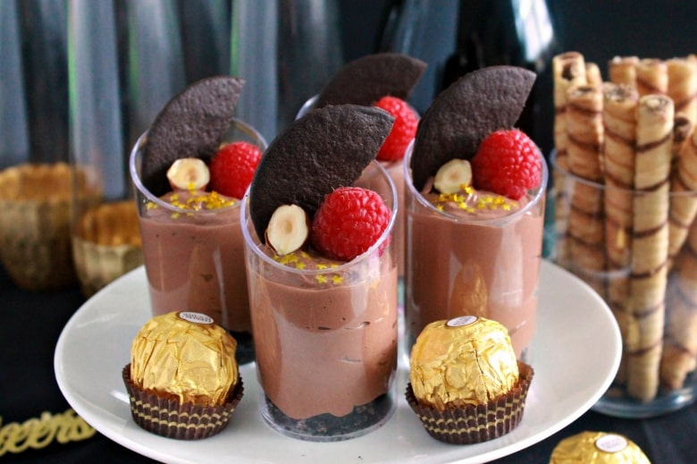 Nutella Cheesecake Cookie Shooters