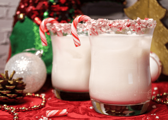 Peppermint White Russian Cocktail