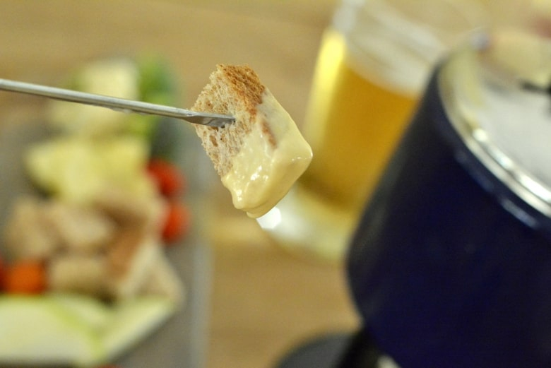 Cheddar and Stout Fondue
