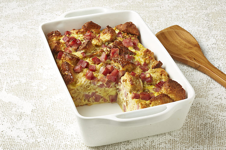 Easy Peasy Breakfast Casserole Featured Image