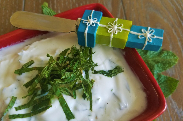 Moroccan-Inspired Creamy Mint Yogurt Dip Featured Image