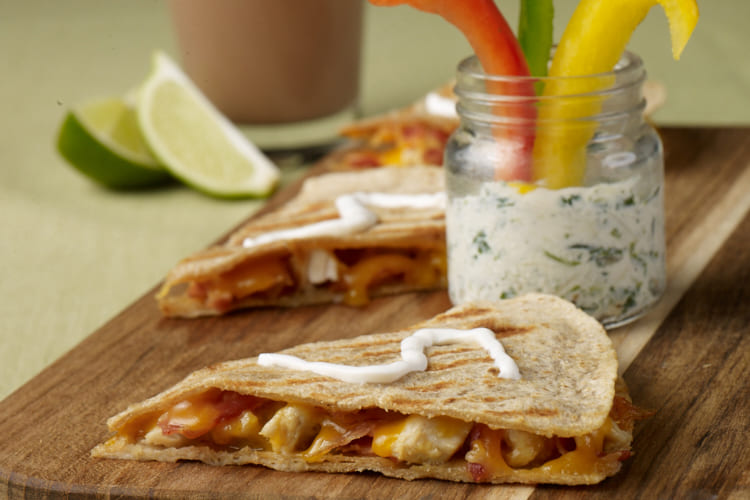 Cheesy Chicken & Bacon Quesadilla with Yogurt Veggie Dip Featured Image